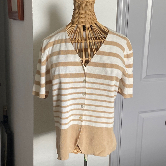 STUDIO Sweaters - Women's STUDIO Tan Cream Striped Short Sleeve Cardigan M